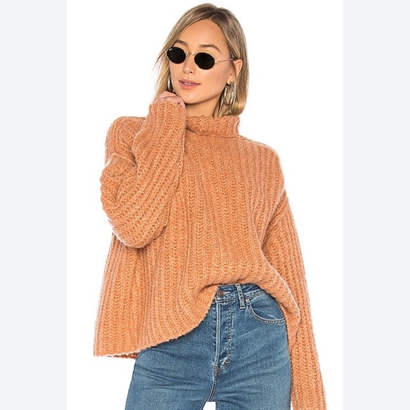 Free‎ People Fluffy Fox Sweater Small - Picture 1 of 6